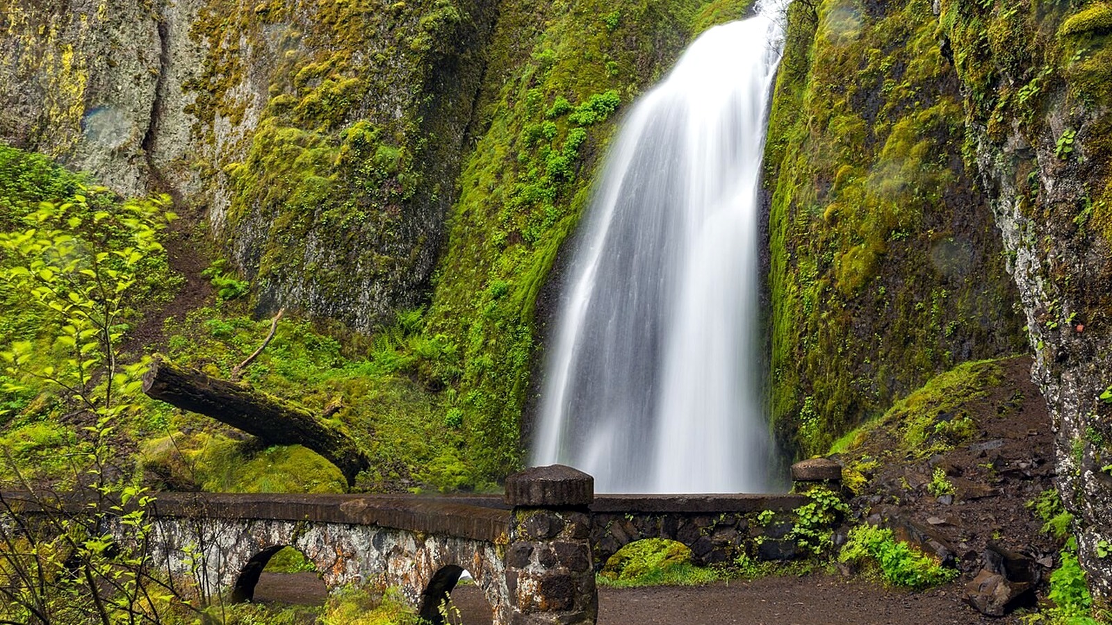 9 Best Waterfall Hikes in the Columbia River Gorge